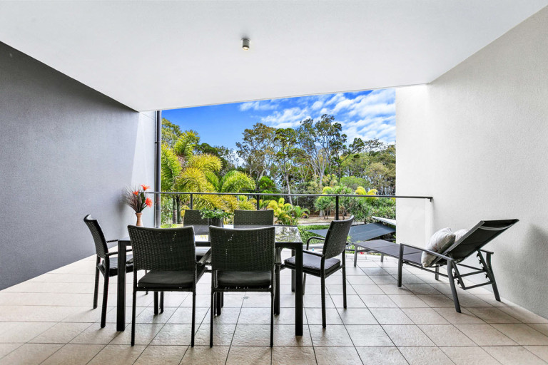 Apt 16 2 Bed 2nd Floor Pool View Apt 7